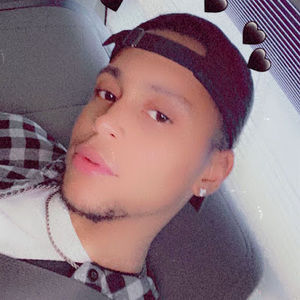 Meet your Posher, Javon